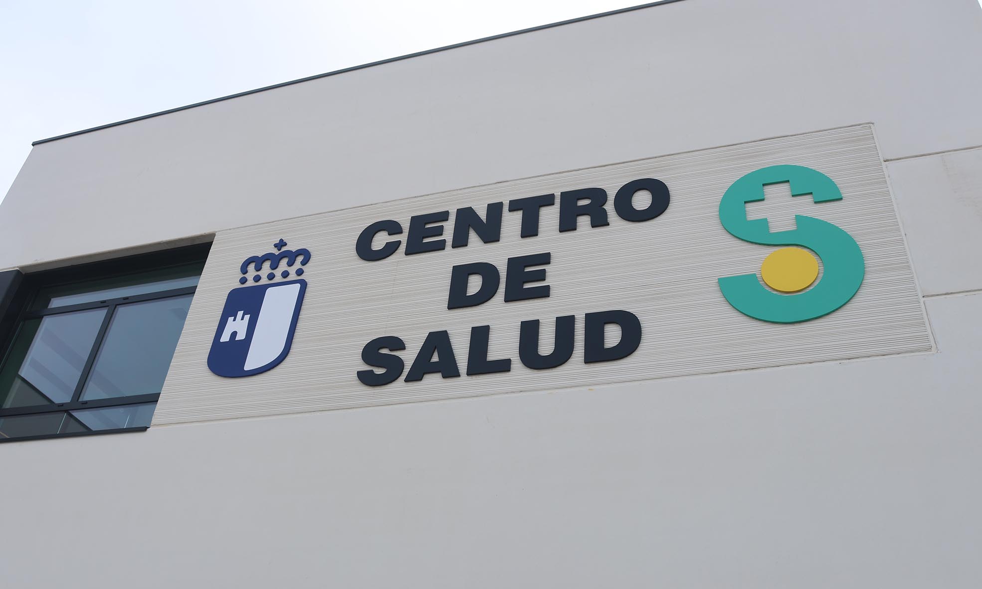 Cabanillas remodelará la señalización vial para ampliar el aparcamiento del Centro de Salud