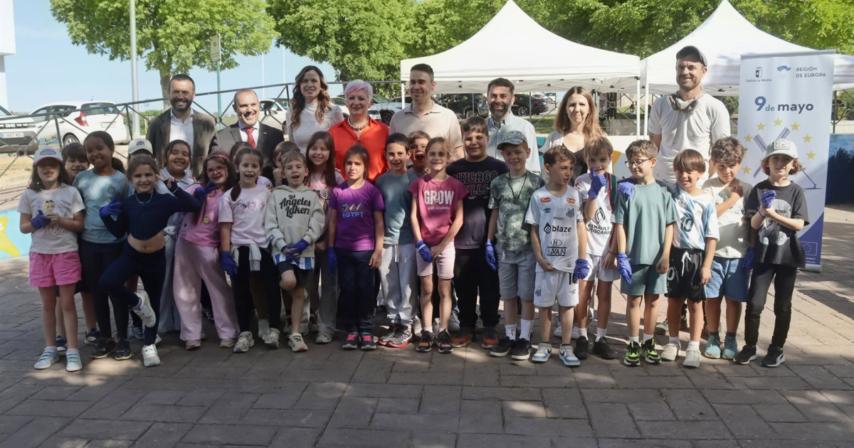 Pablo Bellido defiende una Europa solidaria durante el Día de Europa en Cabanillas del Campo