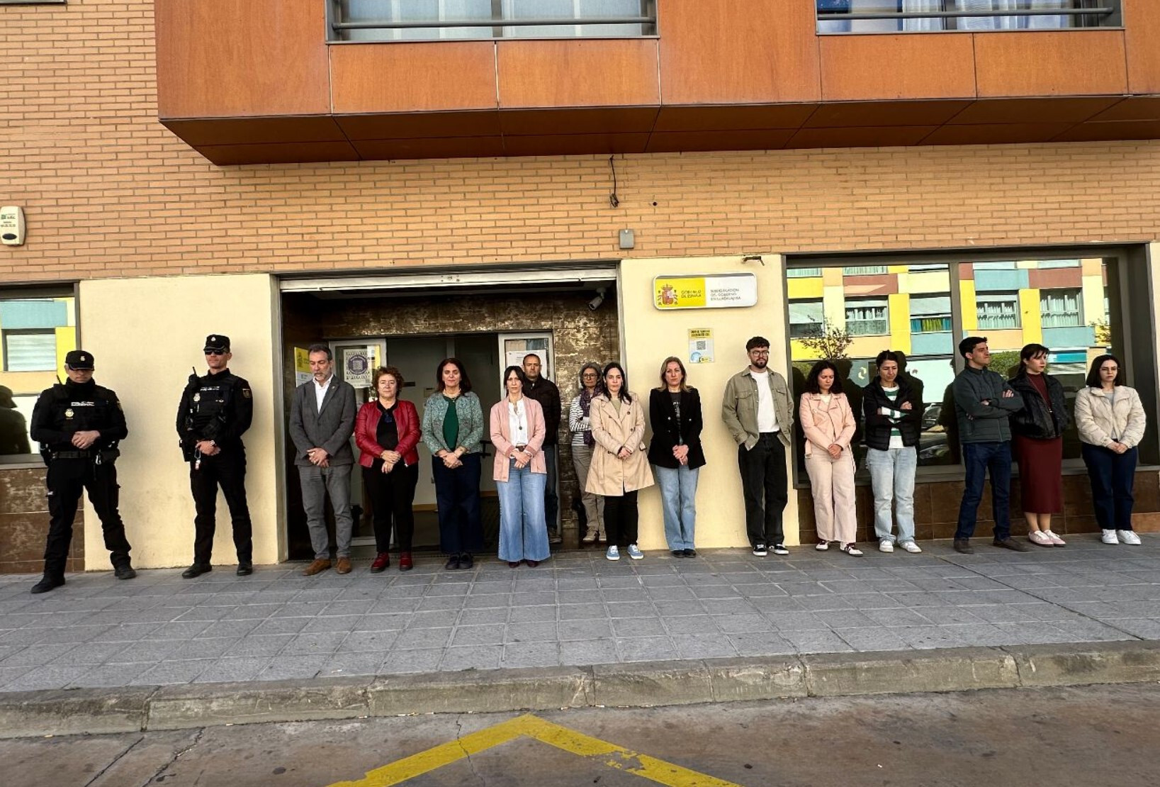 Minuto de silencio en Cabanillas por el asesinato machista ocurrido en Córdoba