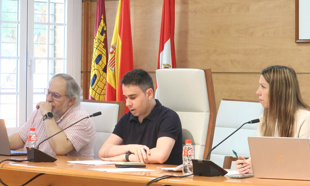 Cabanillas renueva el convenio para el servicio de autobuses interurbanos del Plan Astra