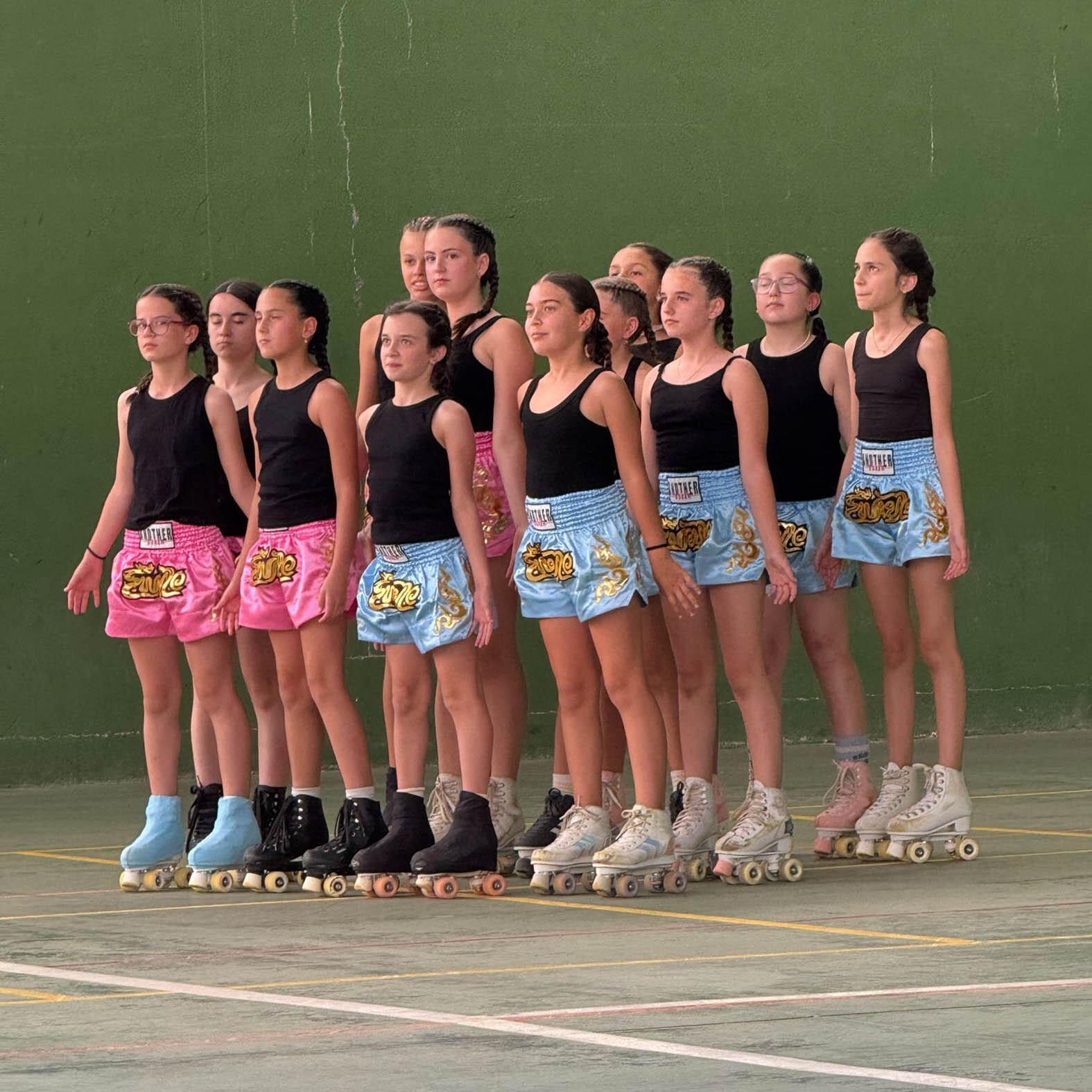 Exhibición de la Escuela Municipal de Patinaje en Cabanillas del Campo