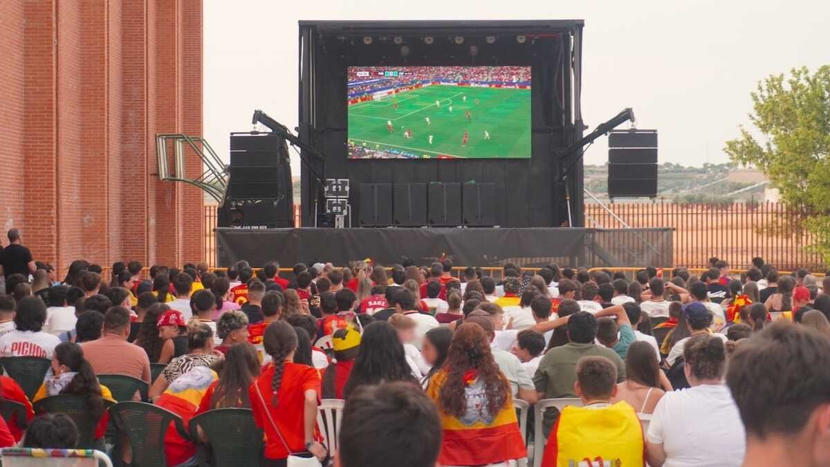 Cabanillas del Campo prepara pantalla gigante para retransmitir el España-Bélgica en el Mundial 2026